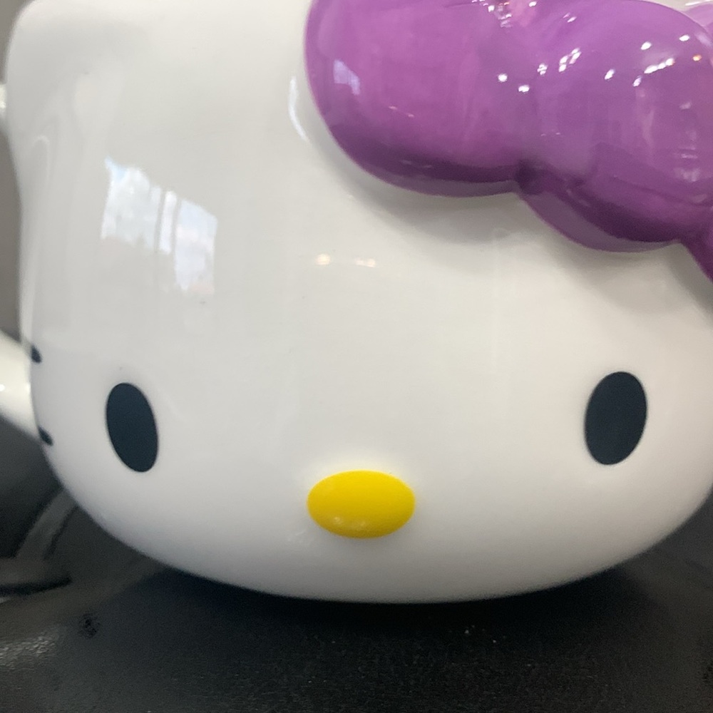 New Hello Kitty Face Purple Bow Sculpted Coffee Mug By Sanrio & Silver Buffalo - Picture 2 of 8